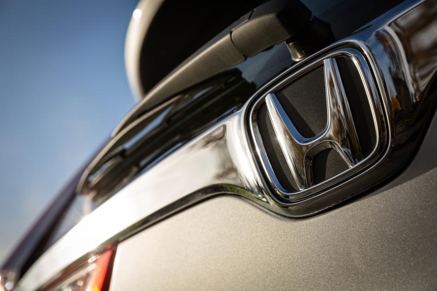 Детали экстерьера Honda CR-V 2018 года  (UK) (фото 17 из 40)